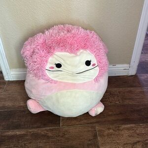 Squishmallow 🩷 Brina 🩷 Yeti 24in
